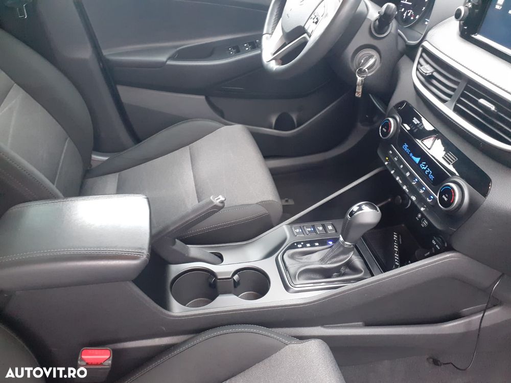 Hyundai Tucson 1.6 T-GDi 4WD 7DCT Style - 11