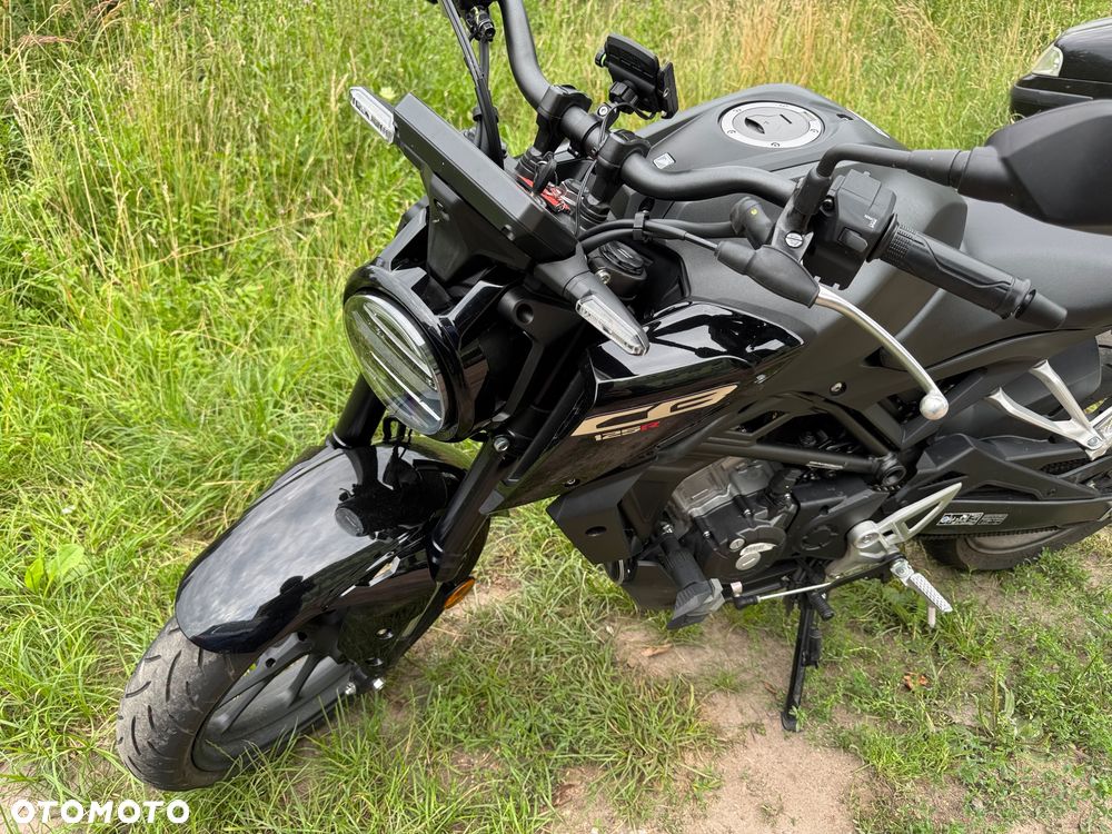 Honda CB - 10