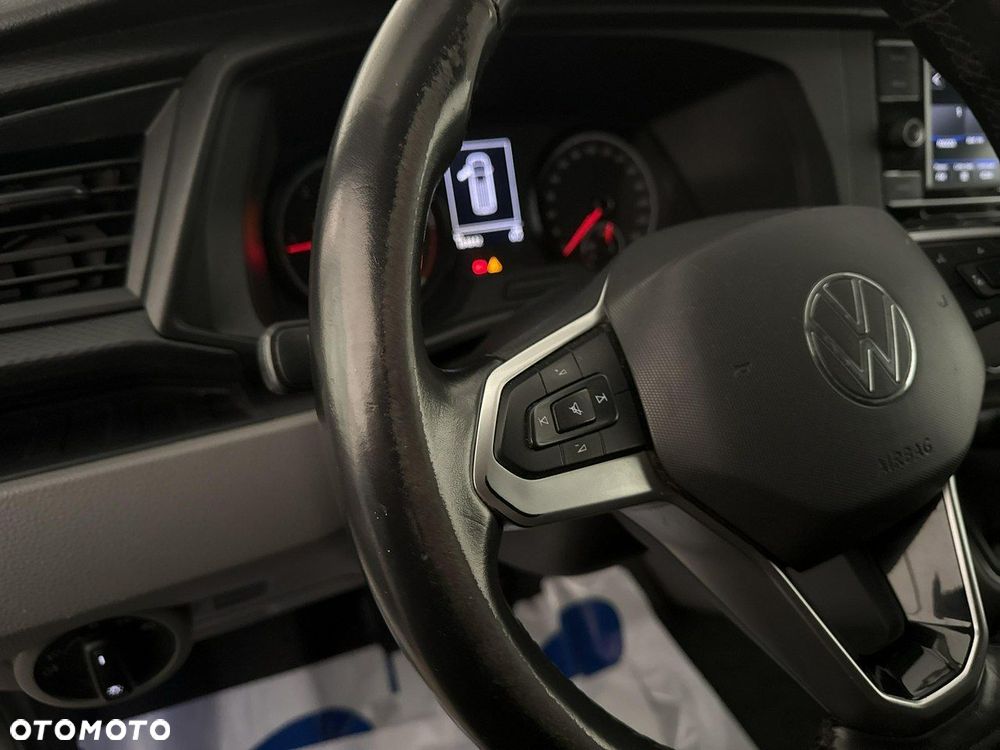 Volkswagen Transporter - 24