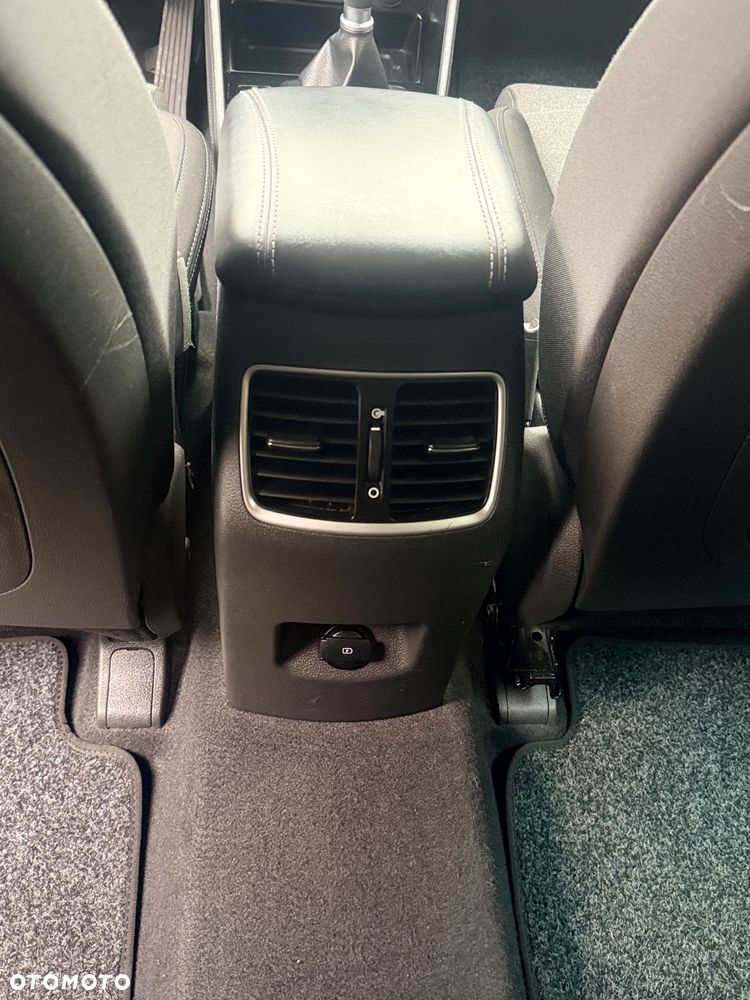 Hyundai Tucson 1.6 GDi 2WD Advantage - 29