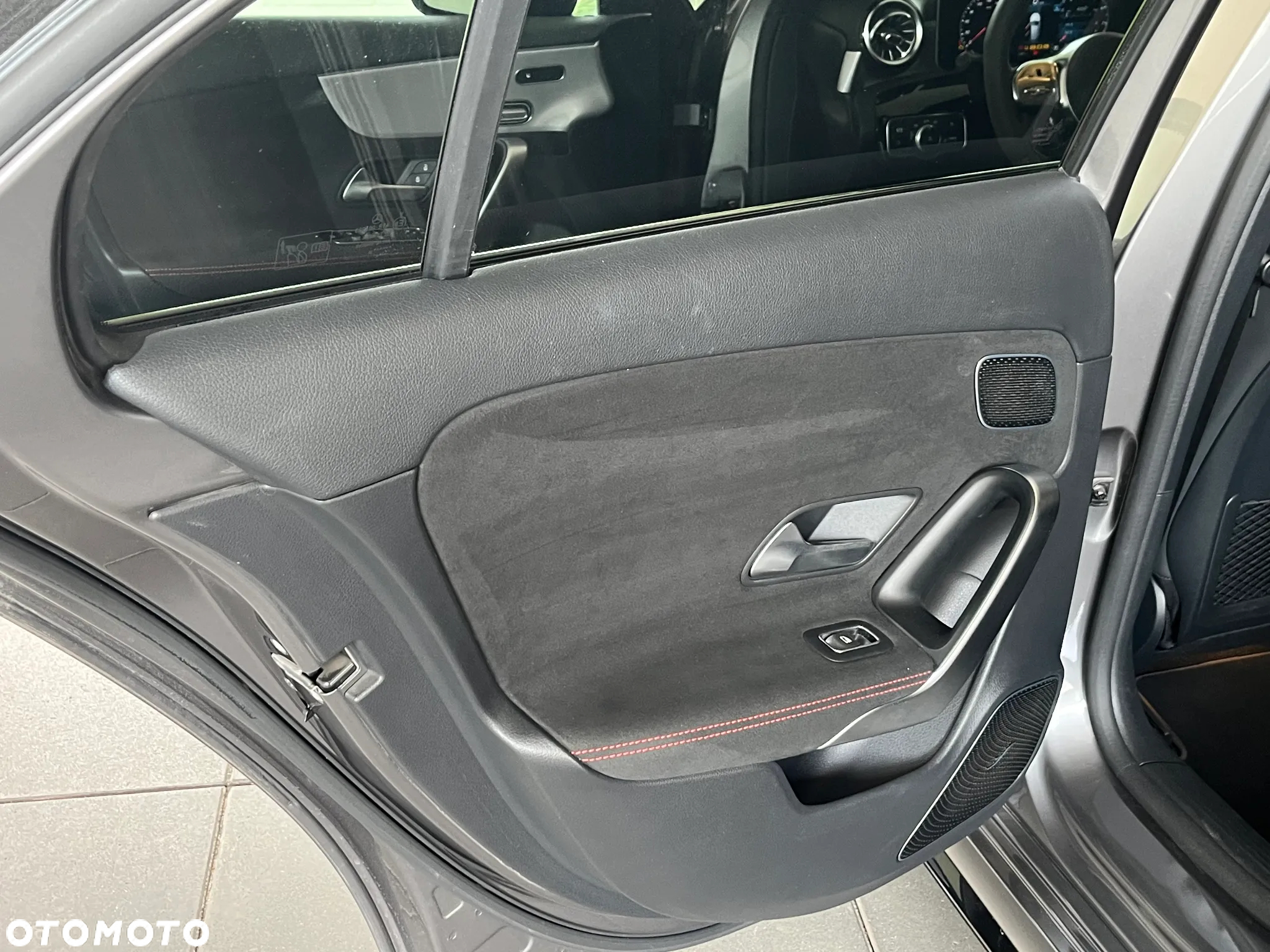 Mercedes-Benz Klasa A 45 S AMG 4-Matic 8G-DCT - 36