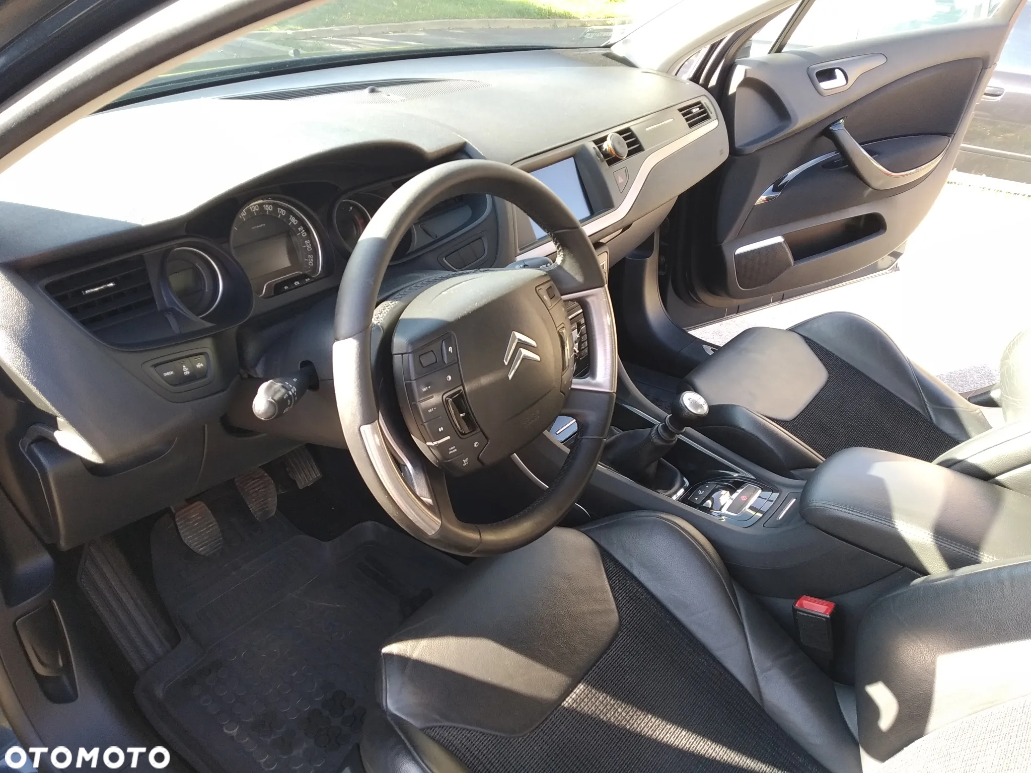 Citroën C5 2.0 HDi Exclusive - 15