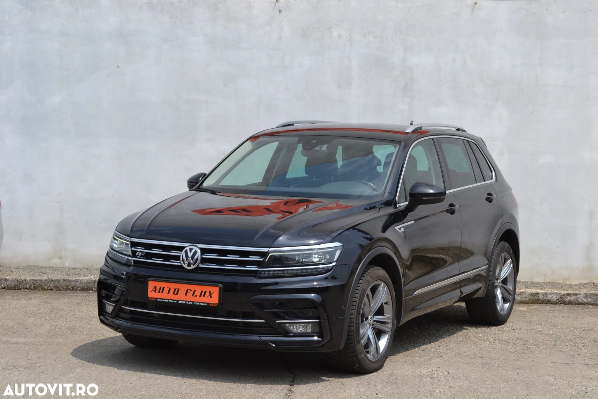 Volkswagen Tiguan 2.0 TDI 4Mot DSG Highline - 1