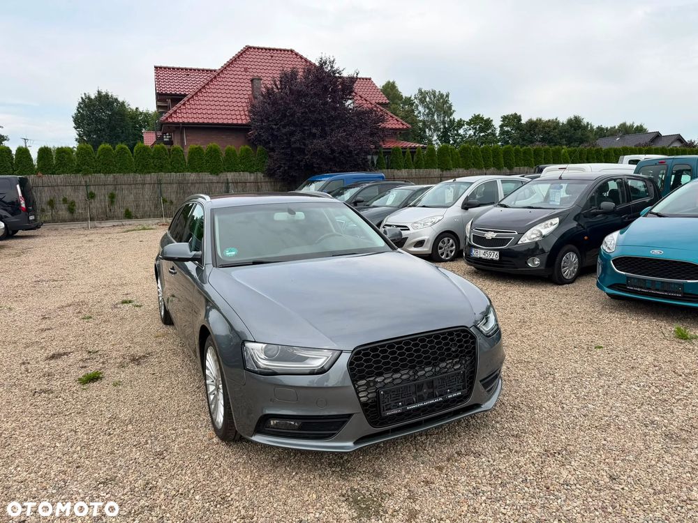 Audi A4 Avant - 1
