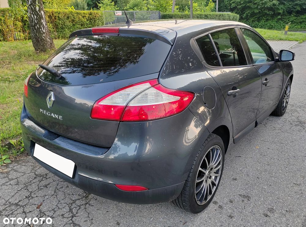 Renault Megane 1.6 16V Authentique - 6
