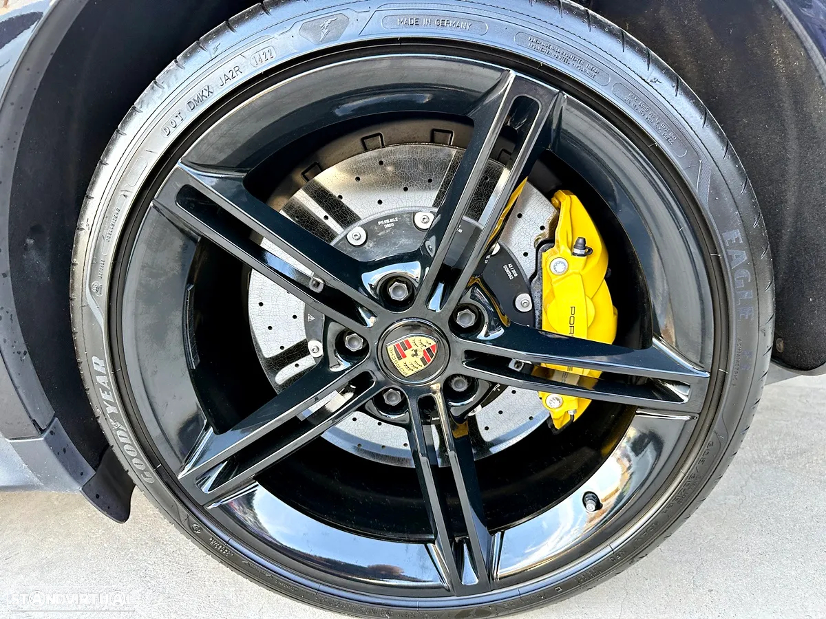 Porsche Taycan Turbo S - 54