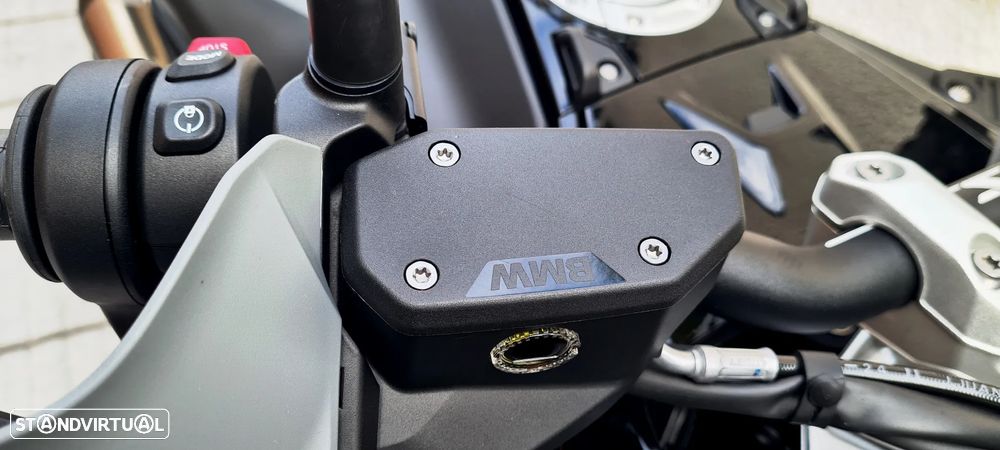 BMW R 1300 GS Adventure Triple Black Akrapovic - 4