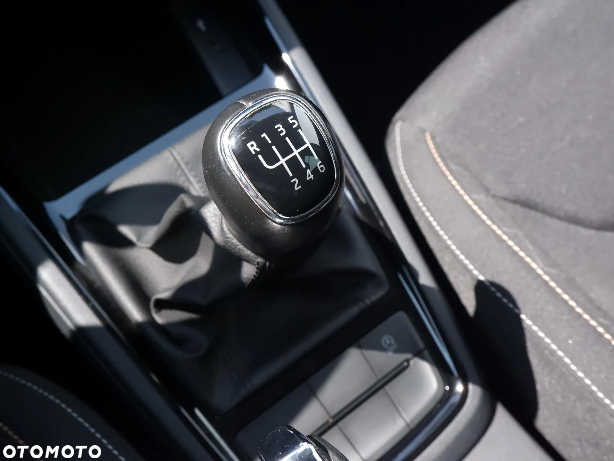 Skoda Scala 1.0 TSI Ambition - 36