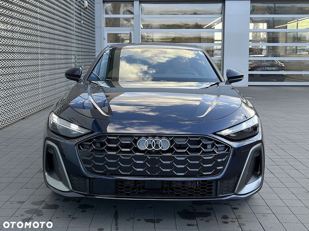 Audi A5 Limousine - 8