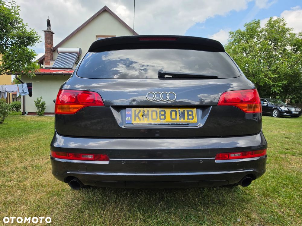 Audi Q7 3.0 TDI DPF clean diesel Quattro Tiptronic - 11