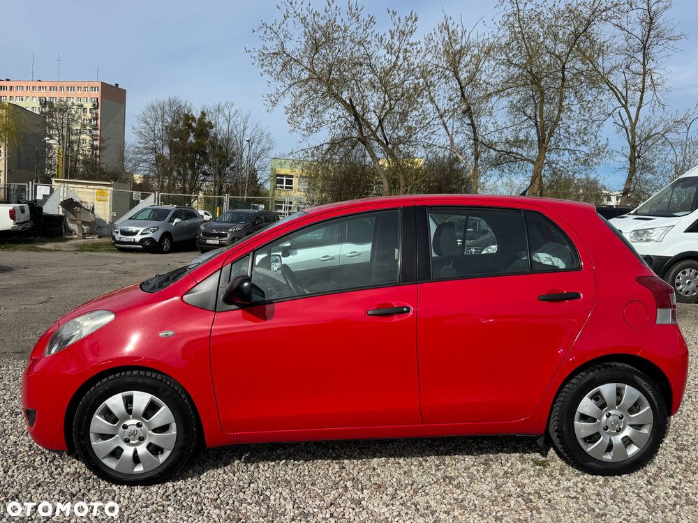 Toyota Yaris 1.33 Luna - 5