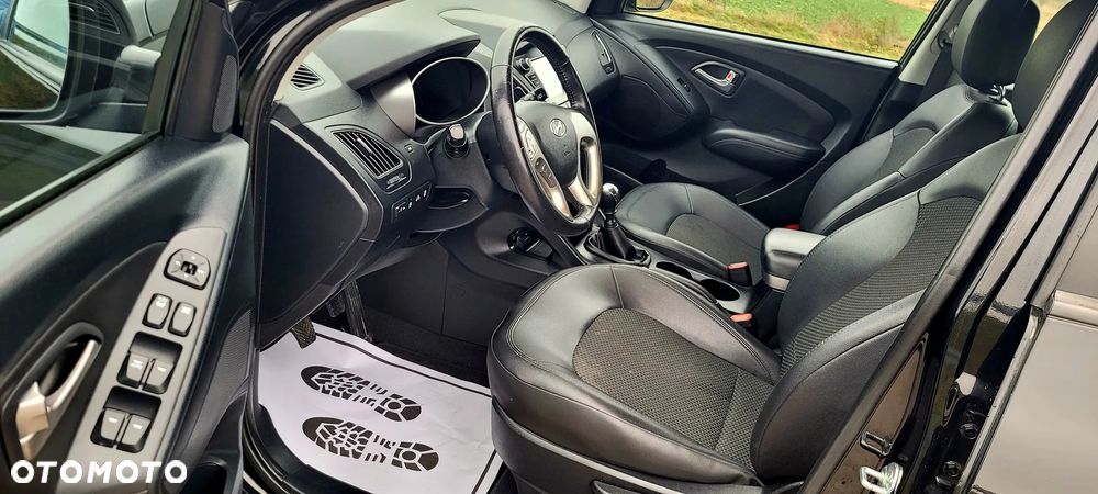 Hyundai ix35 1.7 CRDi 2WD blue Style - 33