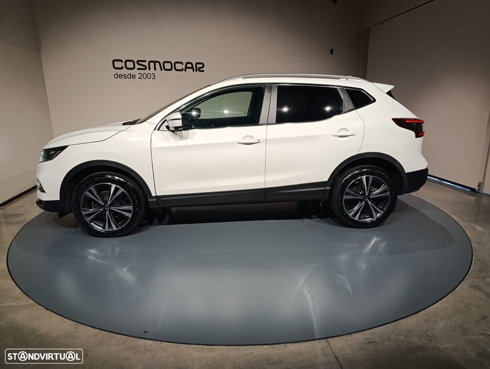 Nissan Qashqai 1.5 dCi N-Connecta J18 - 4