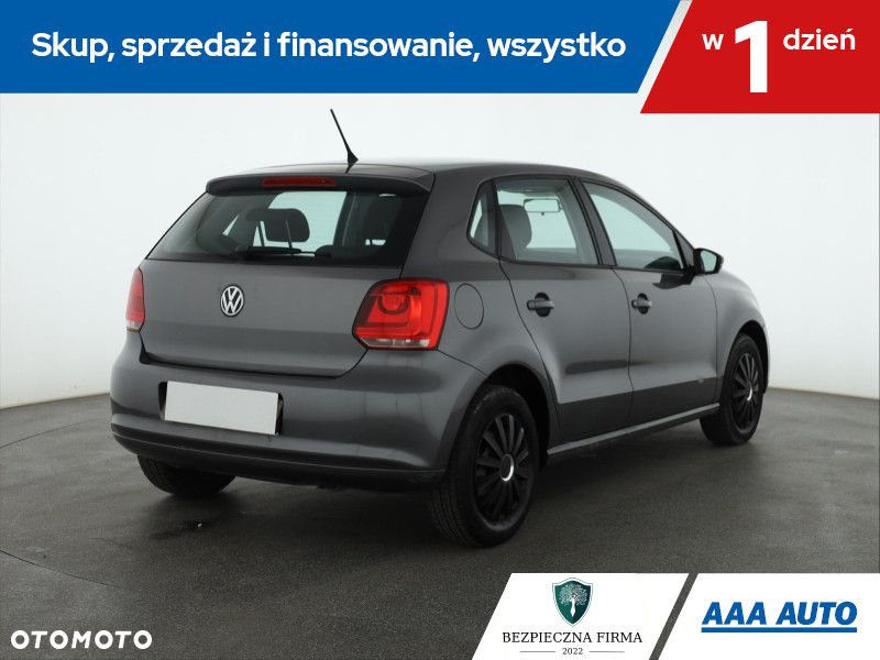 Volkswagen Polo - 6