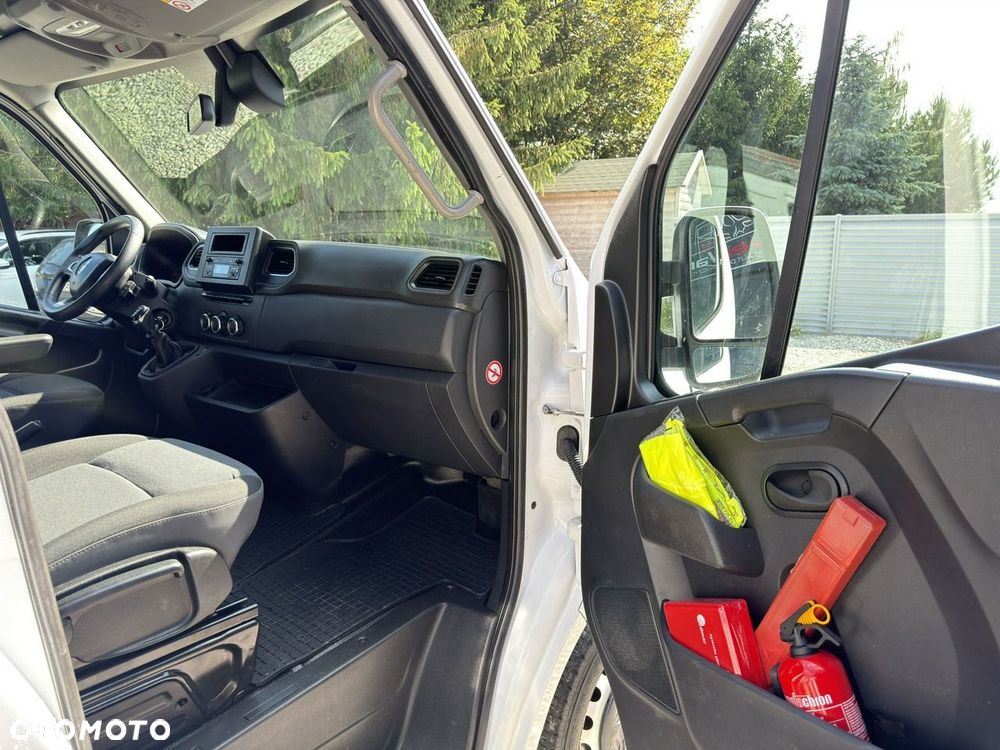 Renault Master - 9