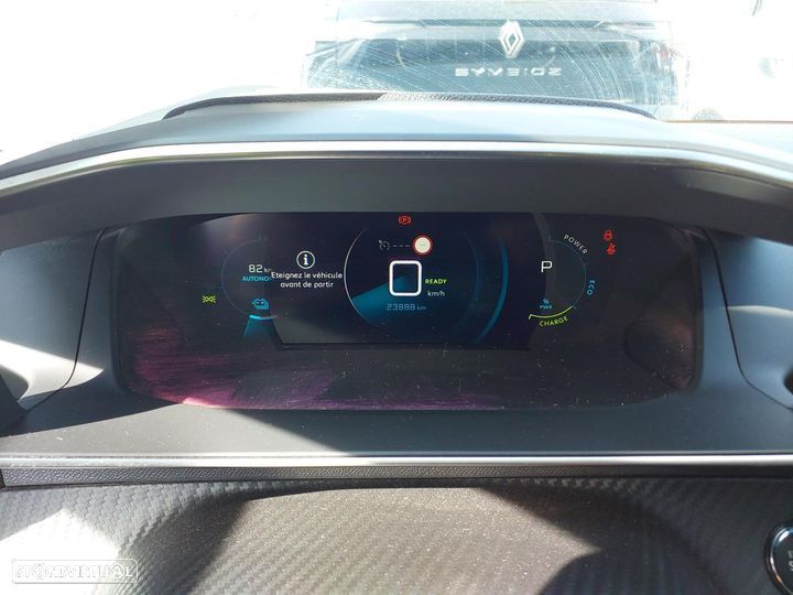 Peugeot e-208 50 kWh Allure - 6