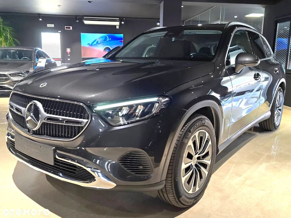 Mercedes-Benz GLC 200 4-Matic - 2