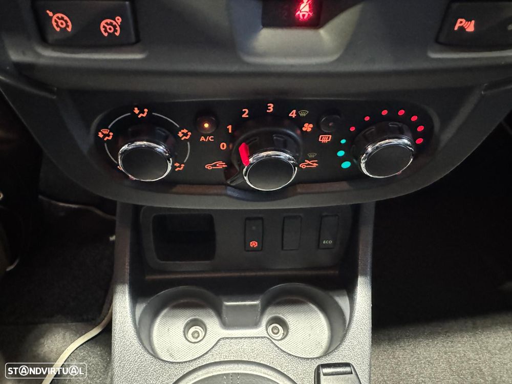 Dacia Duster 1.5 dCi Prestige - 23