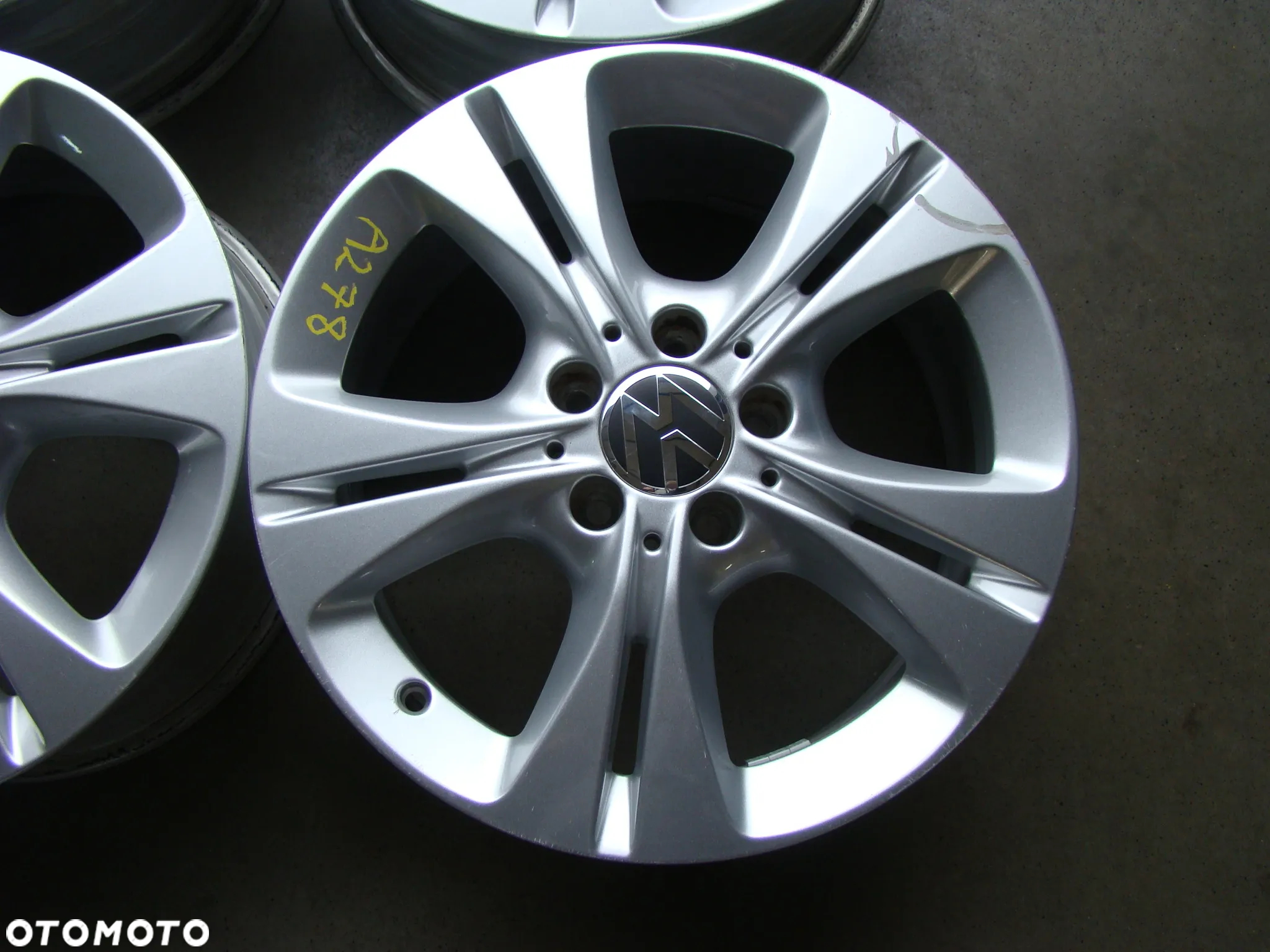 a278 5x112 VW Caddy Jetta Touran Golf V VI VII VIII Plus SportsVan Passat B7 B6 7jx17 - 5