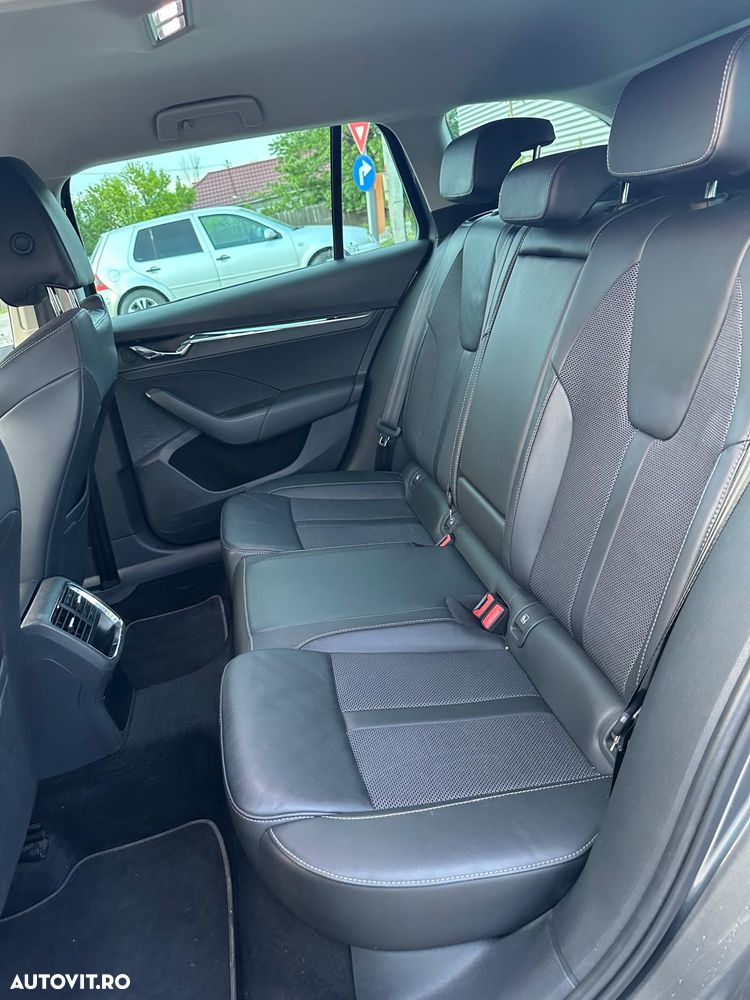 Skoda Octavia 2.0 TDI DSG Style - 8