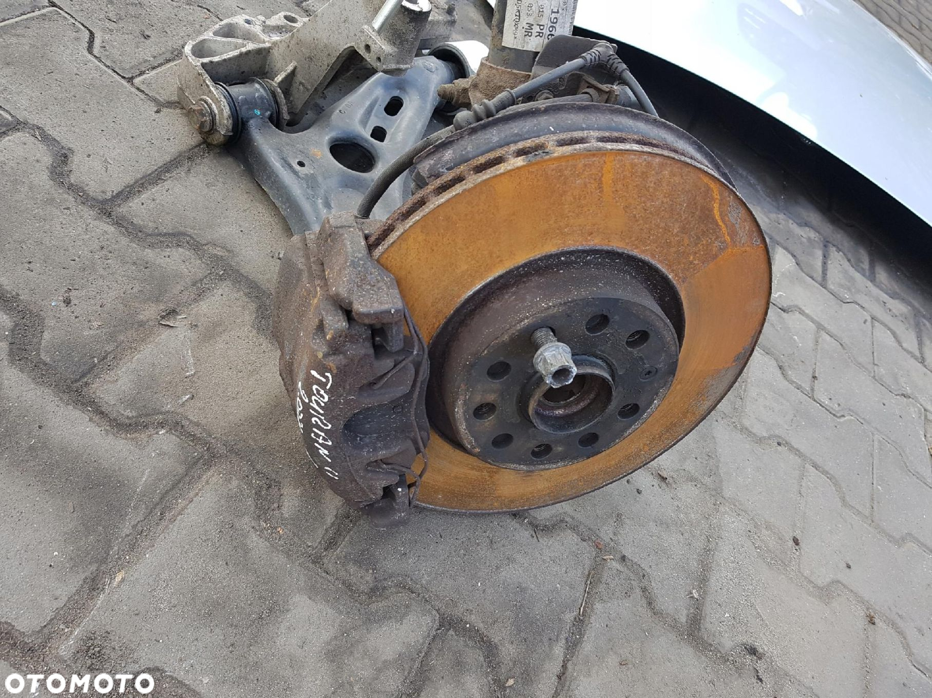 VW TOURAN 2 II 10-15r 2.0 TDI WAHACZ AMORTYZATOR ZWROTNICA LEWA PRZÓD - 2