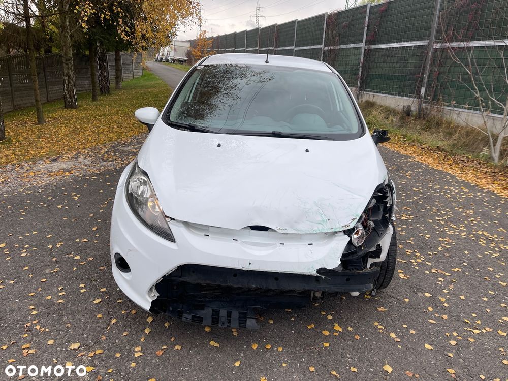 Ford Fiesta 1.25 Champions Edition - 5
