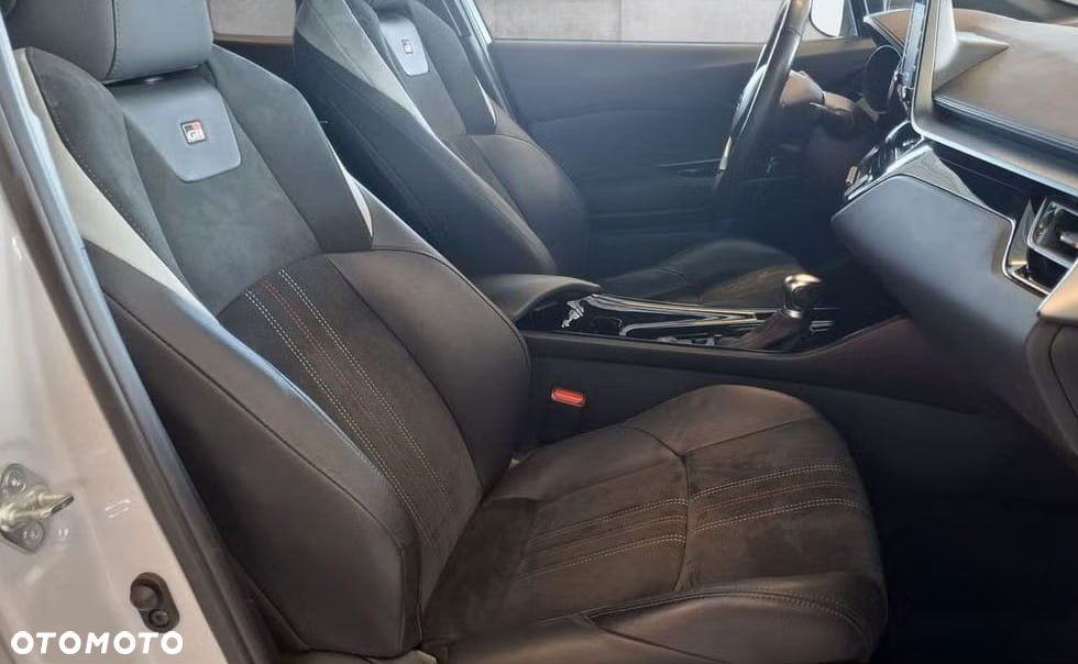 Toyota C-HR 2.0 Hybrid Style - 17