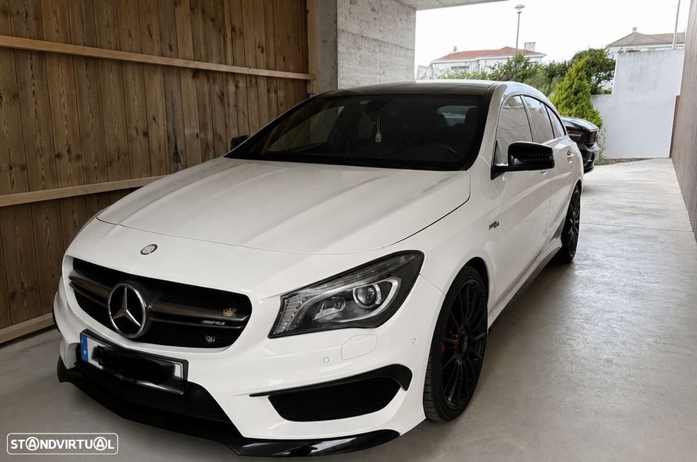 Mercedes-Benz CLA 45 AMG 4Matic Speedshift 7G-DCT Night Edition - 1