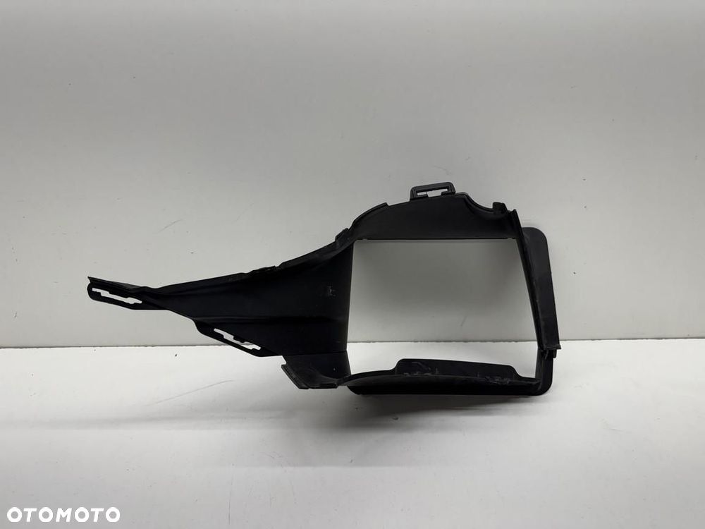 Kierownica Powietrza  Mercedes e klasa 214 53 amg A2148858302 - 1