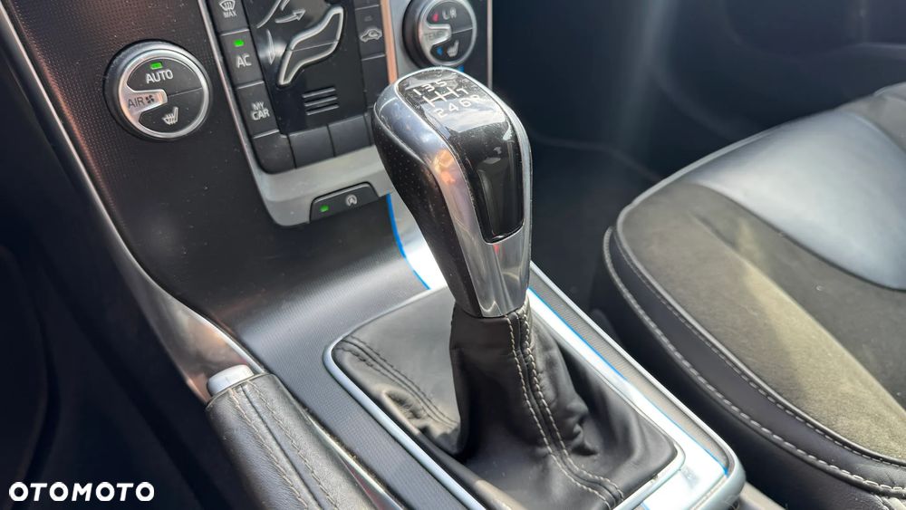 Volvo V40 D2 RDesign - 21