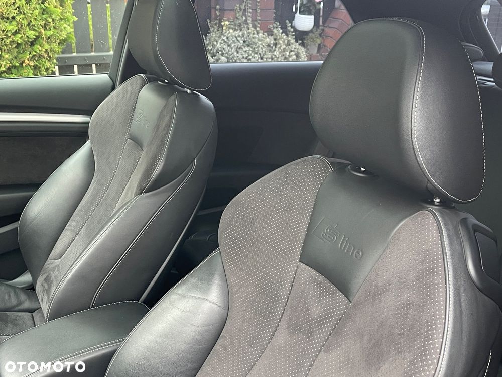 Audi A3 ver-1-8-tfsi-quattro-s-tronic-s-line-sportpaket - 24