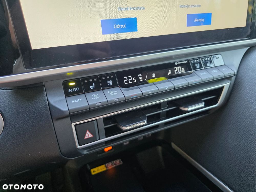 Toyota Camry 2.5 Hybrid Dynamic Force Prestige e-CVT - 20