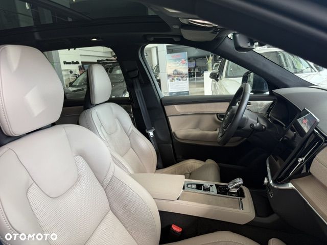 Volvo XC 90 B5 B AWD Ultra Bright 7os - 23