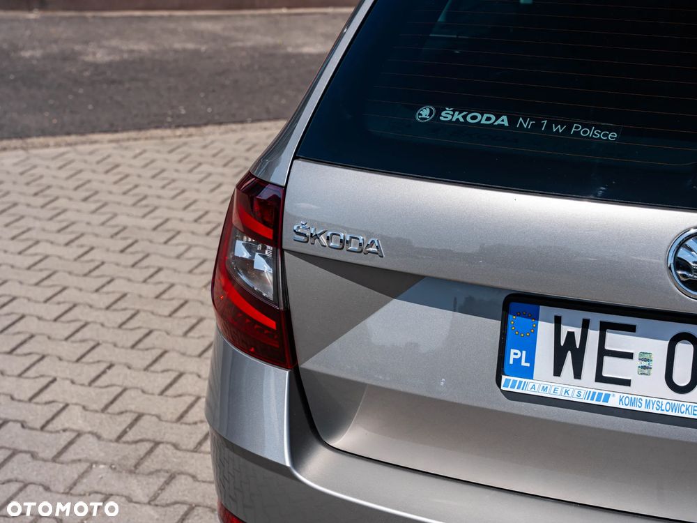 Skoda Octavia 1.5 TSI ACT Ambition - 8
