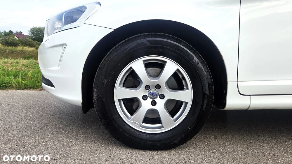 Volvo XC 60 D3 Geartronic Momentum - 34