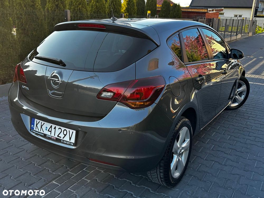 Opel Astra 1.6 Automatik 150 Jahre - 5