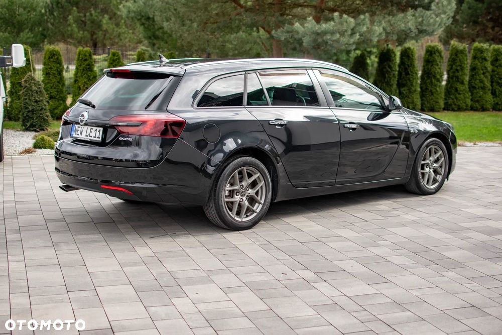 Opel Insignia - 18