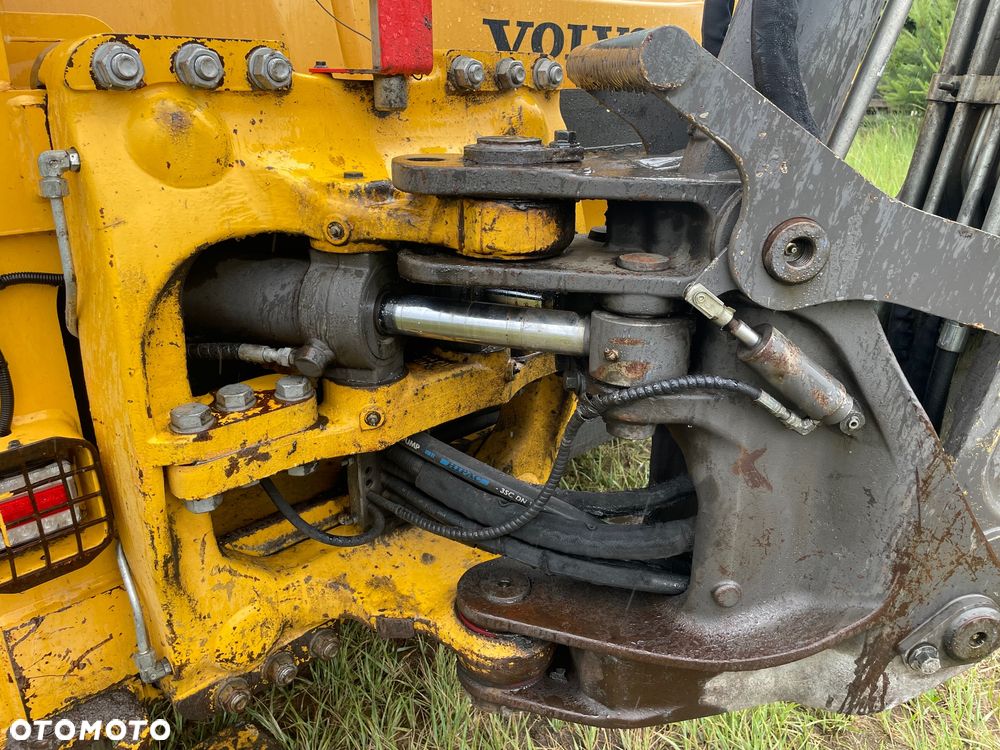 Volvo BL71B - 9