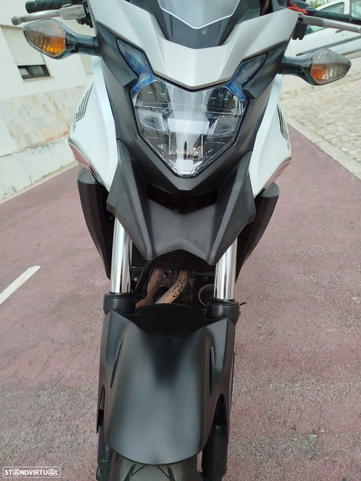 Honda CBX CB500X - 1