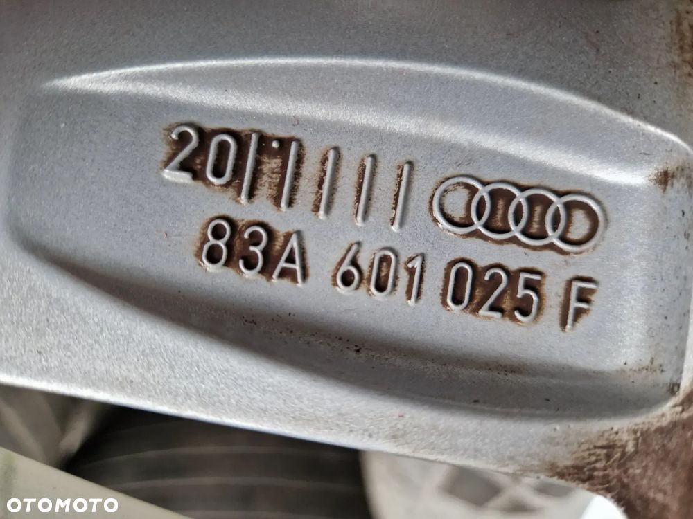 FELGI AUDI Q3 II SQ3 7Jx17H2-N ET40 5x112 - 8
