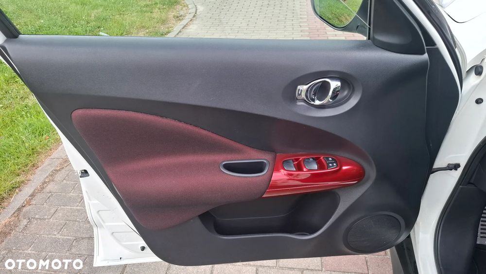 Nissan Juke 1.6 DIG-T Tekna - 15
