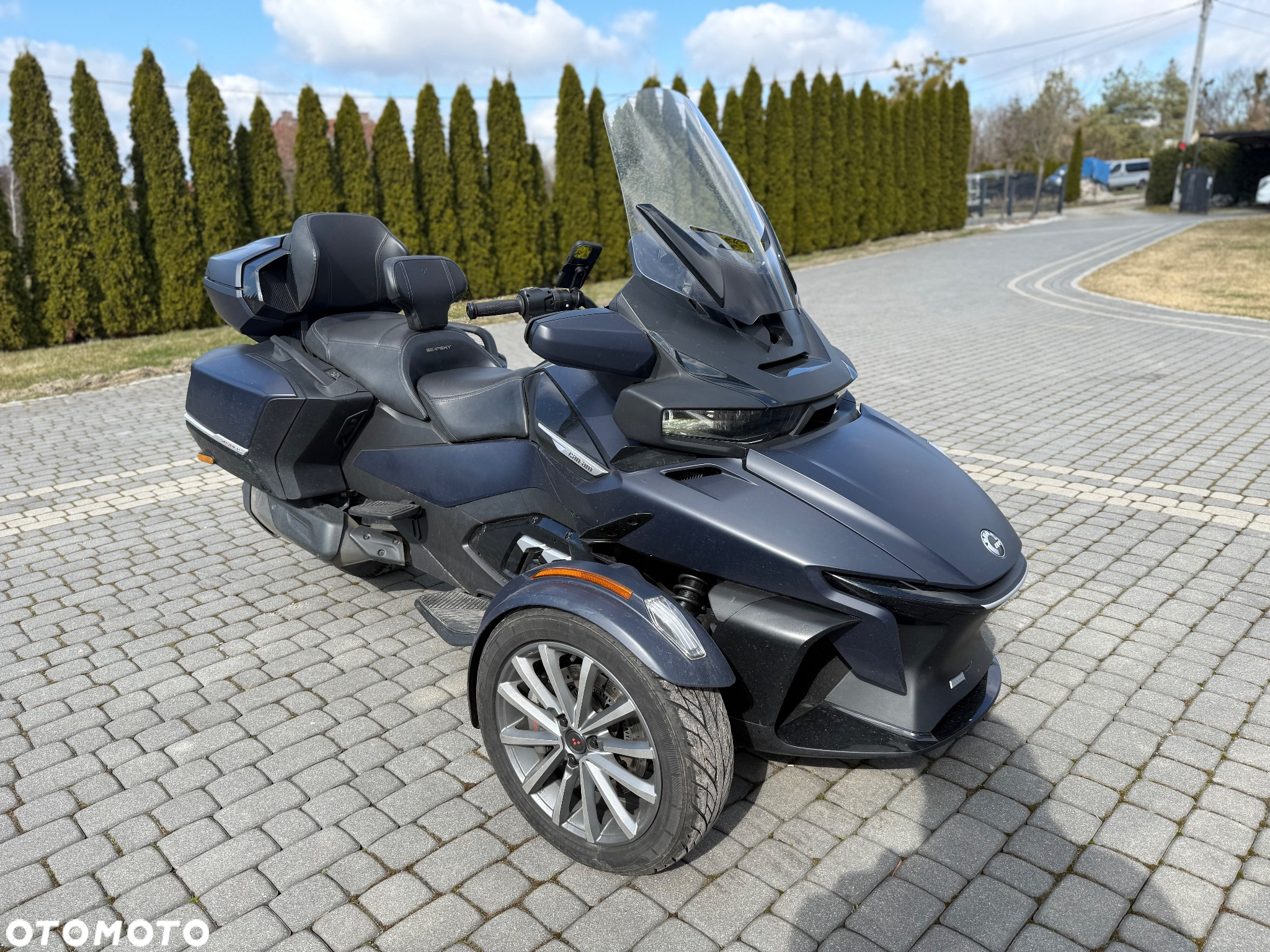 Can-Am Spyder - 5