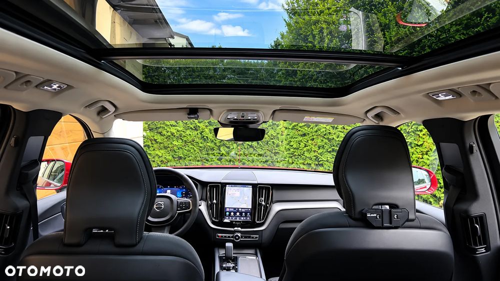 Volvo XC 60 T6 AWD Core - 20