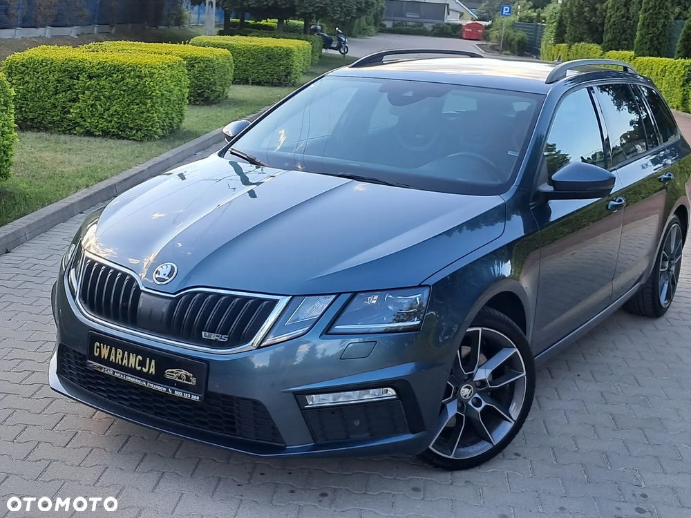 Skoda Octavia 2.0 TDI DSG RS - 4