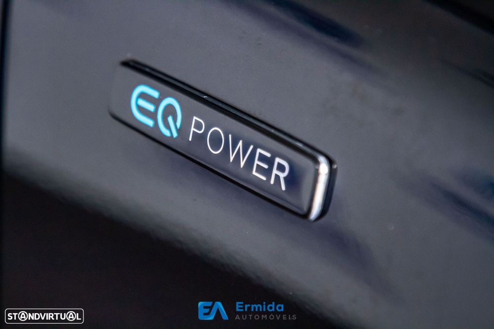 Mercedes-Benz GLA 250 - 12