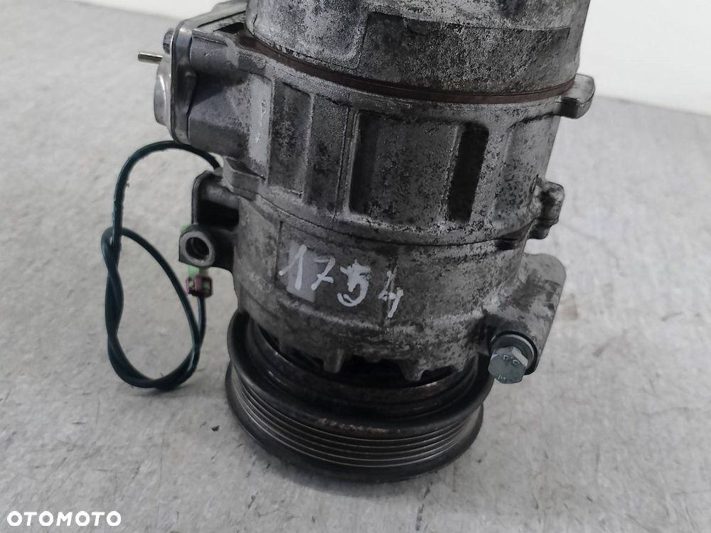 POMPA, SPRĘŻARKA KLIMATYZACJI VW PASSAT B5 FL 2.8 V6 - 5