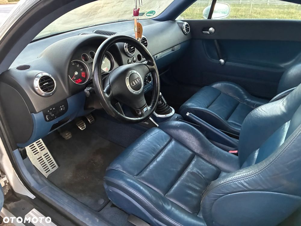 Audi TT Coupé 1.8T - 6