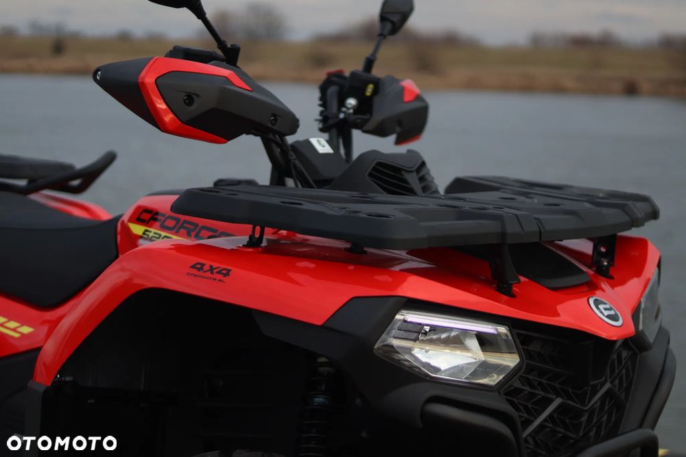 CFMoto CForce - 12