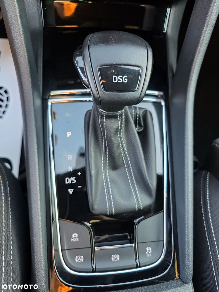 Skoda Karoq 1.5 TSI ACT 4x2 Sportline DSG - 34