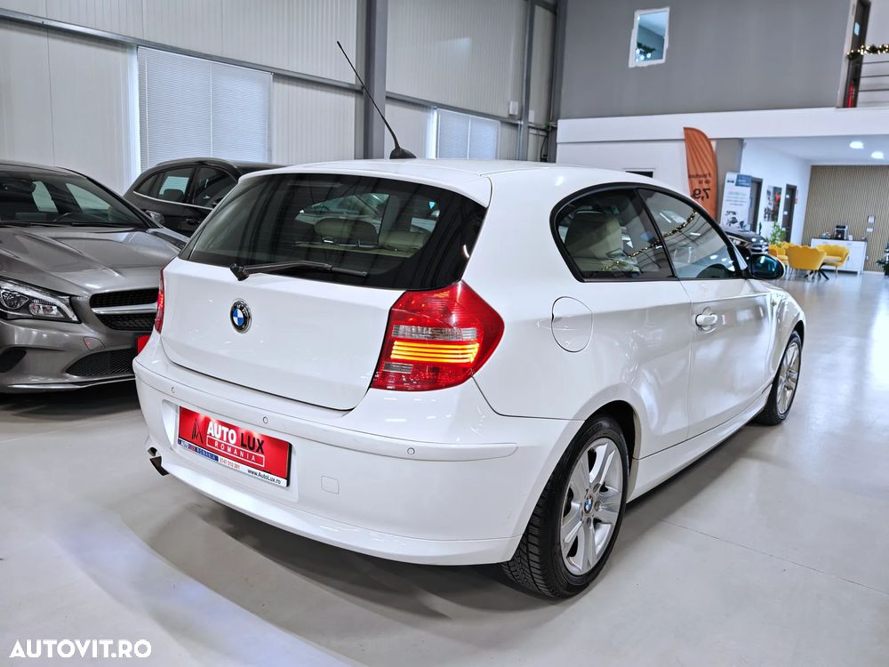 BMW Seria 1 116i - 4